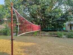 Corbett Aroma Park By Royal Collection