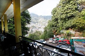 Corbett Aroma Park By Royal Collection