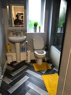 Luxurious 2 Bedroom Flat Ashford