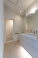 Silver Maple Chalet
