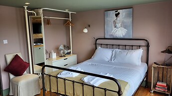 Kings Arms Duplex