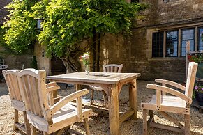 Kings Arms Duplex
