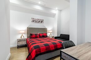 GLOBALSTAY. Dundurn Lofts. Free parking. Gym