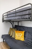 GLOBALSTAY. Dundurn Lofts. Free parking. Gym