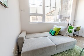 GLOBALSTAY. Dundurn Lofts. Free parking. Gym