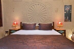 Oba Cave Hotel