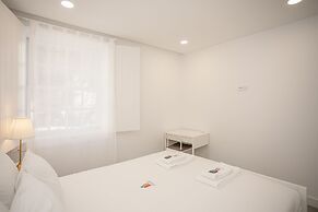 Liiiving - Ribeira Riverside Apartment