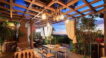 Marbella Boutique Art