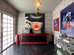 Marbella Boutique Art