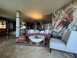 Marbella Boutique Art