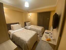 Mavirem Hotel