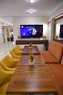 Mavirem Hotel