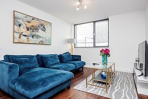 2-bed Apartment Near Basildon Train Station