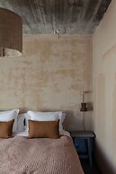 Azenhas do Mar Valley House