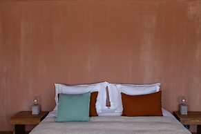 Azenhas do Mar Valley House