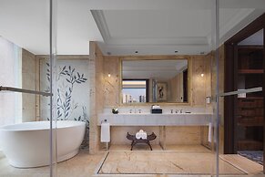 HUALUXE Leshan by IHG