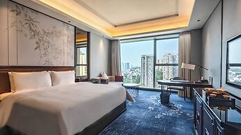 HUALUXE Leshan by IHG