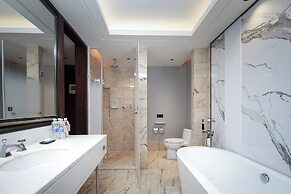 HUALUXE Leshan by IHG