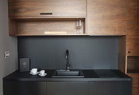 H41 Luxury Suites
