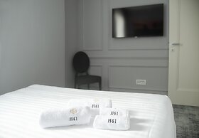 H41 Luxury Suites
