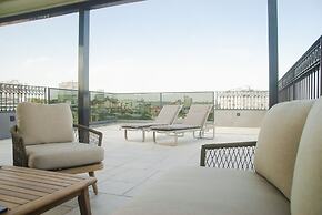 H41 Luxury Suites