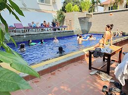 Darling Pub Hostel