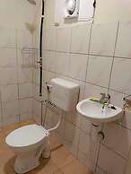 OYO Homes 90608 Kampung Sungai