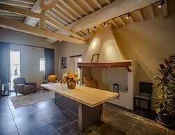 Borgo Elissa
