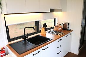 The Pink Lake Tiny House - 'peony'