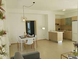 Adhilli i residence