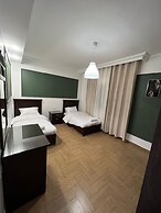 3 Bedroom Apartment Of 200m JRE