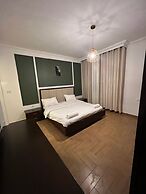 3 Bedroom Apartment Of 200m JRE