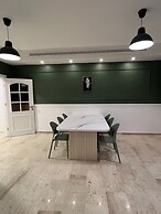 3 Bedroom Apartment Of 200m JRE