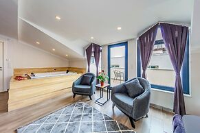 Etiz Hotels & Residences