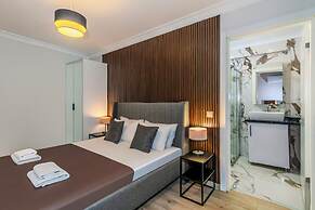 Etiz Hotels & Residences