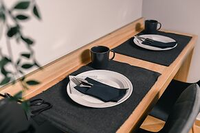 Manoir Apartments
