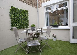 The Belfast Boutique Central Cozy