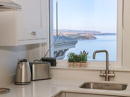 Apartment 6 Bay View
