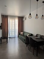 Next Orange Aparthotel Official