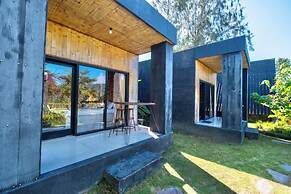 Bamboo Mount Batur and Hot Spring
