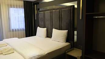 Talles City Hotel