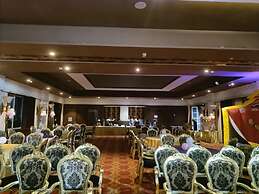 TGN SUITS - HOTEL