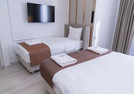 Cetin Port Hotel