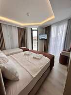 Cetin Port Hotel