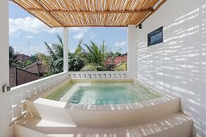 Avanoa Villa