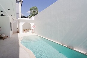 Avanoa Villa