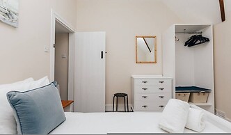 Honeysuckle Terrace - From 125 Per Night