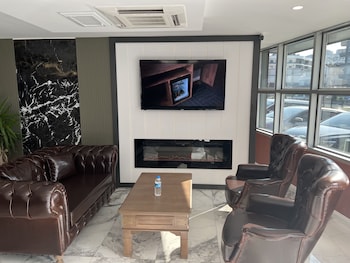 Cepnis Hotel