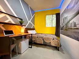 Roomies Hostel Parque Mexico