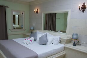 Hotel Castillo Real